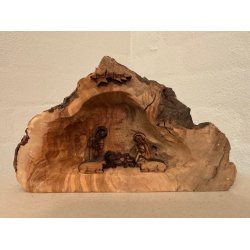 Julekrybbe i oliventr, medium