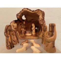 Julekrybbe i oliventr, stor